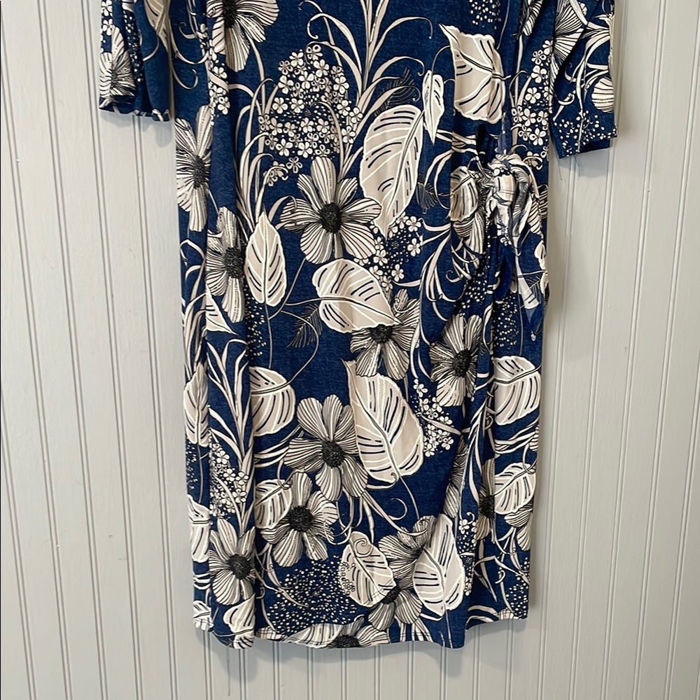 Robbie Bee Blue and White Floral Dress | Size Large - Picture 6 of 11